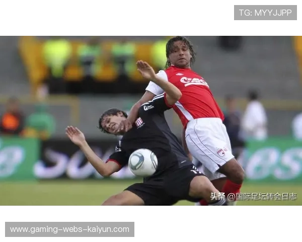 罗马遭红牌坑惨,全队怒围裁判:一场足球风暴的背后 罗马遭红牌坑惨,全队怒围裁判:一场足球风暴的背后