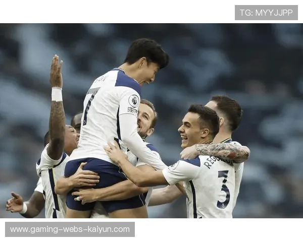 热刺在前场形成压迫圈:掌控比赛节奏的现代控压之道 热刺在前场形成压迫圈:掌控比赛节奏的现代控压之道